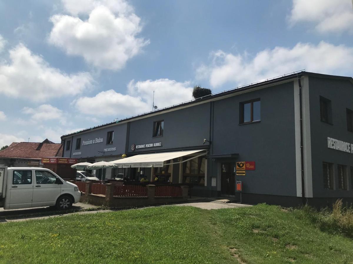 Penzion Alvarez Ostrov nad Oslavou Zewnętrze zdjęcie